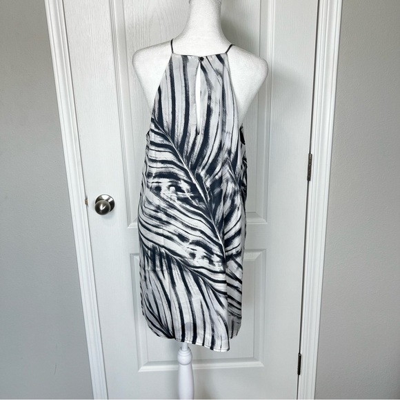 NWT Revolve Krisa Mini Slip Dress Black White Keyhole Size Large - Picture 2 of 13